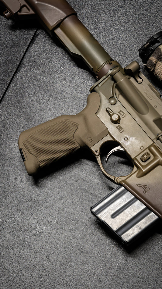 Flat Dark Earth Reduced Angle Grip (RAG)